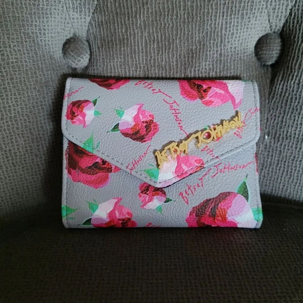 Betsey Johnson XO Lana Flap Wallet- NWT - Picture 11 of 14
